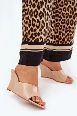 New Boto Lakierowane Klapki Damskie Na Koturnie Nude Nelithin