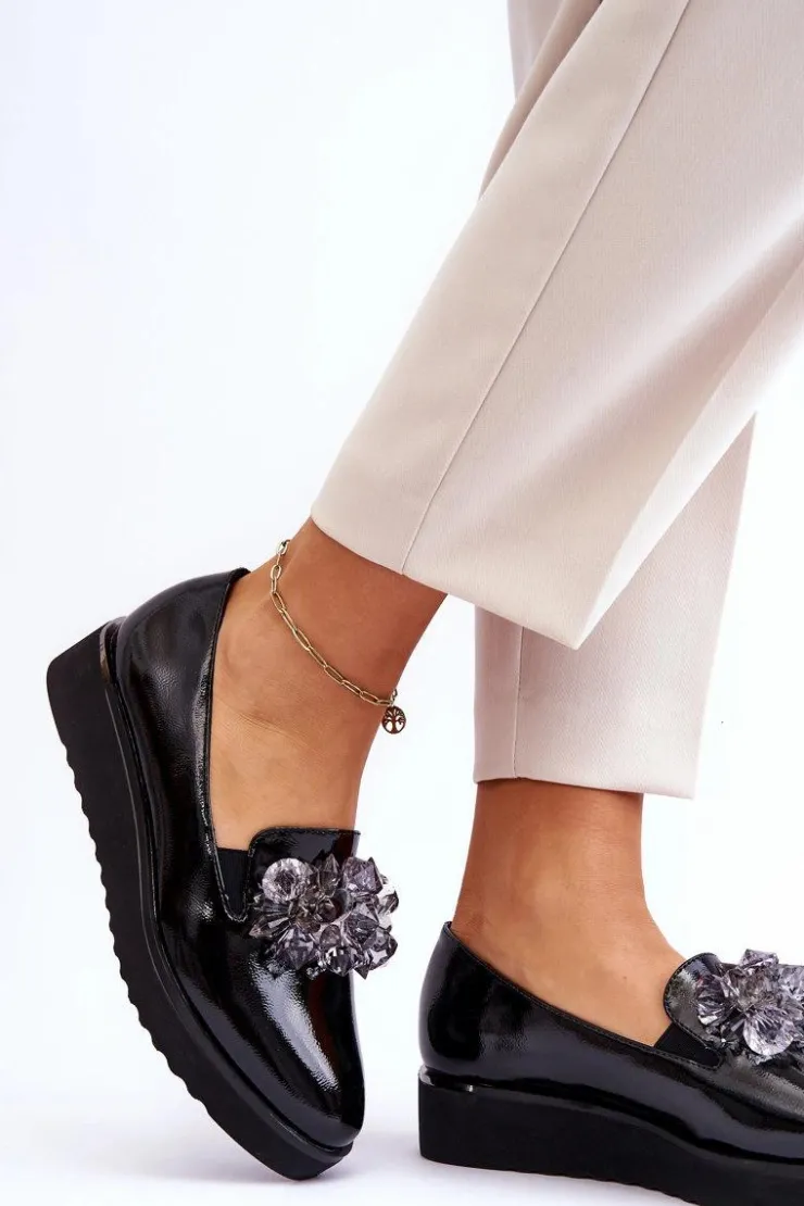 Damskie Buty damskie Vinceza Lakierowane Mokasyny Na Koturnie Z Kryształkami Czarne Loresa