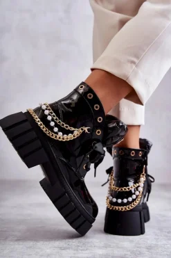 New Boto Lakierowane Ocieplane Botki Z Łańcuszkiem Czarne Karoline