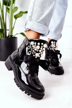 Damskie Boto Lakierowane Ocieplane Workery Z Perełkami Czarne Perla