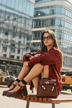 Damskie Boto Lakierowane Półbuty Damskie Z Klamrą Bordowe Plikuria