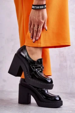 New Boto Lakierowane Półbuty Na Masywnym Słupku Czarne Lemar Jaime Czarny