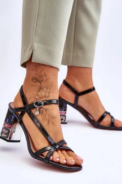 Clearance Damskie buty S.Barski Lakierowane Sandałki Na Ozdobnym Słupku D&A CR-232 Czarne Czarny
