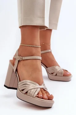 Online Damskie buty S.Barski Lakierowane Sandały Damskie Na Słupku Beżowe D&A MR38-668 Beżowy