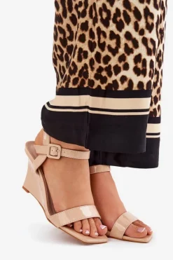 New Boto Lakierowane Sandały Damskie Na Koturnie Nude Vliraya Beżowy