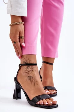 Damskie buty S.Barski Sandały Na Obcasie*Lakierowane Sandały Na Obcasie Czarne Owen Czarny