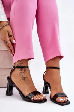 Damskie buty S.Barski Sandały Na Obcasie*Lakierowane Sandały Na Obcasie Czarne Owen Czarny