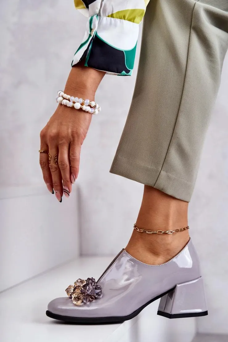 New Boto Lakierowane Skórzane Półbuty Gładkie Z Ciemną Ozdobą Szare Delaver