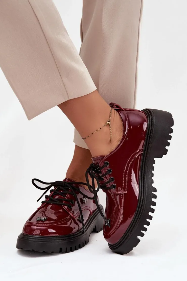 Discount Artiker Lakierowane Skórzane Półbuty Damskie Z Przypinkami 57C0336 Bordowe Czerwony