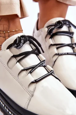 Damskie buty S.Barski Lakierowane Sneakersy Damskie Na Platformie Beżowe S.Barski LR592B