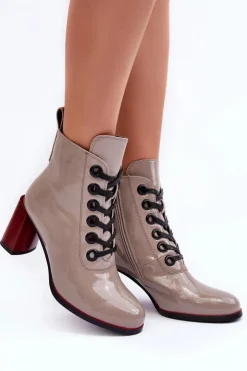 Damskie Damskie buty S.Barski Lakierowane Sznurowane Botki Na Słupku S.Barski MR870-15 Ciemnobeżowe