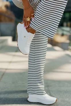 Discount Big Star Shoes Lekkie Buty Sportowe Damskie Big Star RR274629 HI-POLY SYSTEM Białe