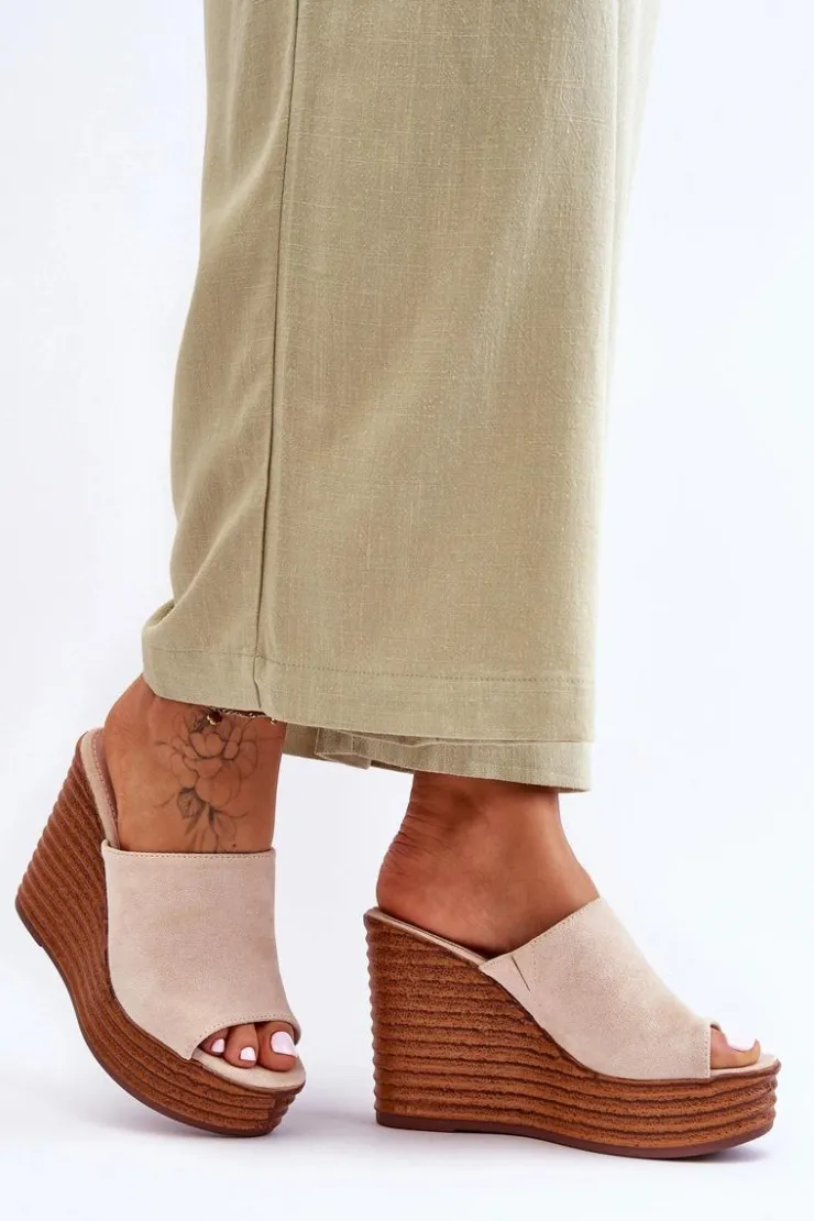 Damskie Boto Lekkie Klapki Na Masywnej Platformie Beżowe Good Vibe