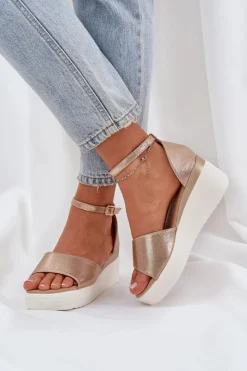 New Boto Lekkie Sandały Na Platformie I Delikatnym Koturnie Złote Gillifia Złoty