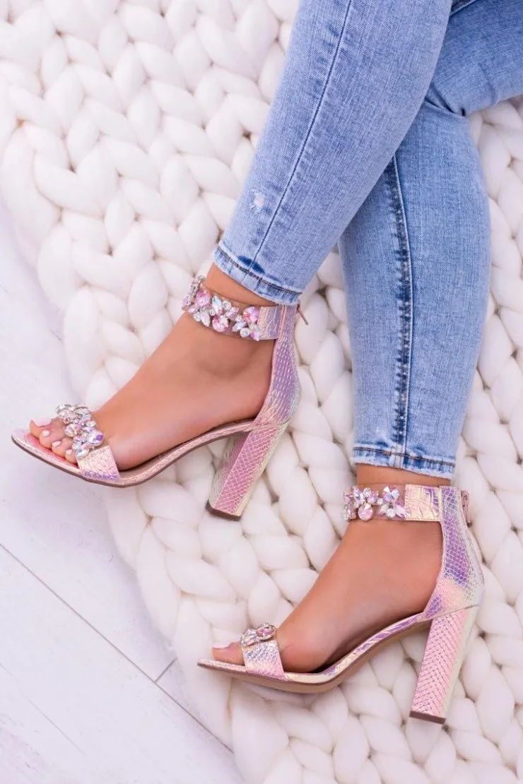 Boto Sandały Na Obcasie*Lu Boo Opalizujące Sandały Champagne Cyrkonie Lambada