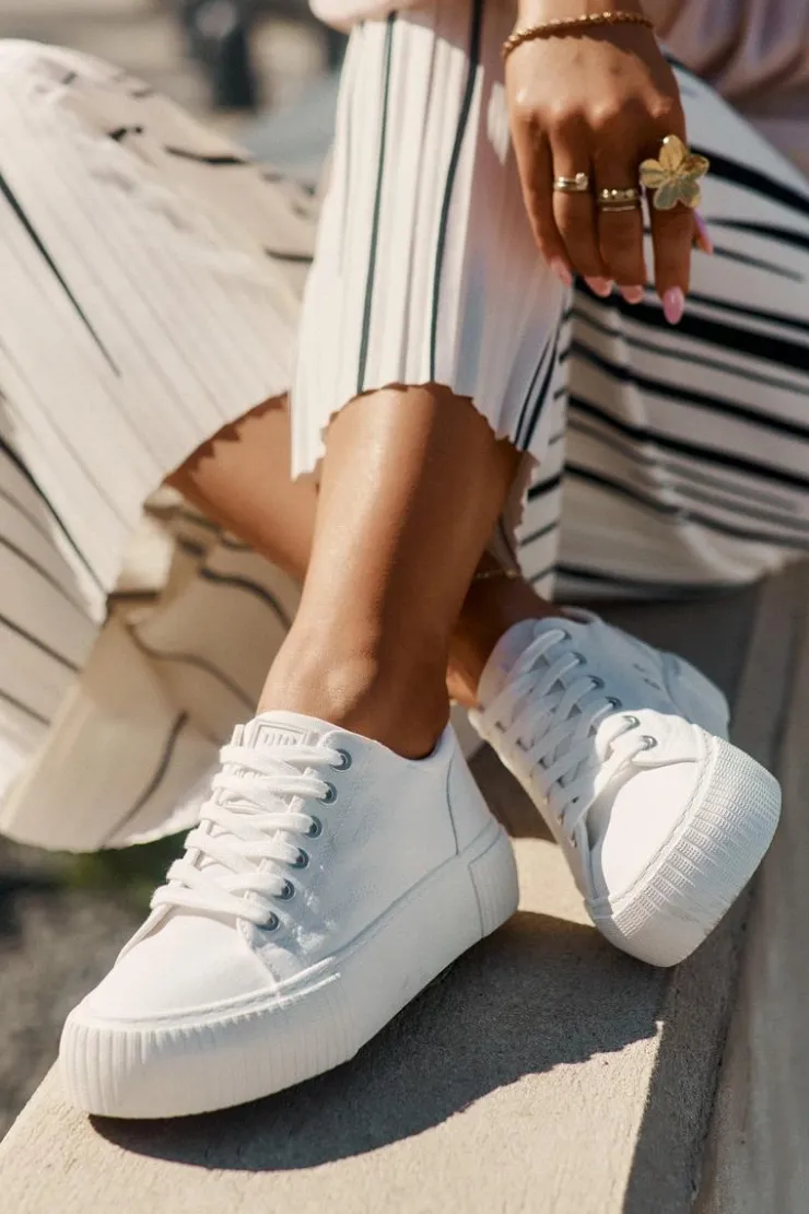 Big Star Shoes Trampki Damskie Big Star|Trampki Damskie Niskie*Materiałowe Trampki Damskie Big Star RR274405 Białe Biały