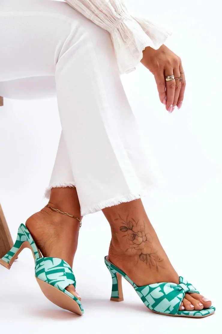 Boto Modne Klapki Na Obcasie W Print Zielone Floria