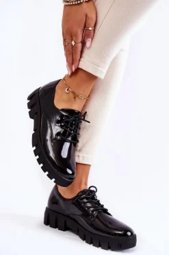 Outlet Buty damskie Vinceza Modne Lakierowane Półbuty Wiązane Czarne Gwendy