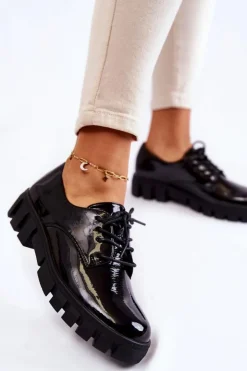 Outlet Buty damskie Vinceza Modne Lakierowane Półbuty Wiązane Czarne Gwendy