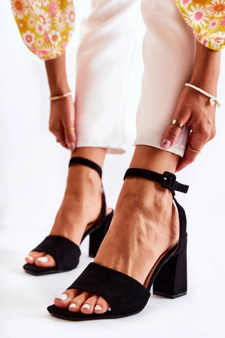 New Boto Modne Sandałki Na Słupku Czarne Salis