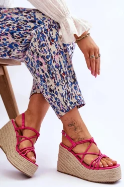 Outlet Boto Modne Sandały Na Koturnie Z Plecionką Fuksja Nessia