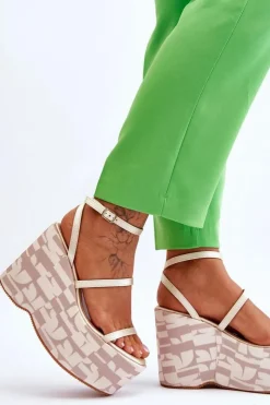 Boto Sandały Na Koturnie*Modne Sandały Na Koturnie We Wzory Beżowe Claria