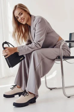 Boto Półbuty Lakierowane*Modne Skórzane Półbuty La.Fi 210013BE-PU Beżowe