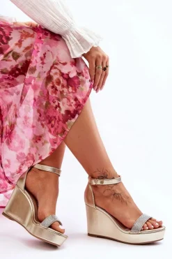 Sale Boto Modne Skórzane Sandały Na Koturnie Złote Arwen