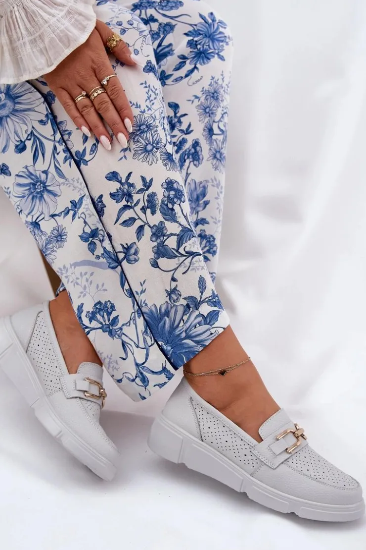 Damskie Buty damskie Vinceza Mokasyny Damskie Skórzane Ze Złotym Detalem Vinceza 88007 Jasnoszare