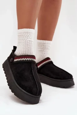 Boto Śniegowce Damskie|Kapcie Klasyczne*Śniegowce Damskie Niskie Z Ruchomym Paskiem I Haftem Na Platformie Czarne Lyrisse