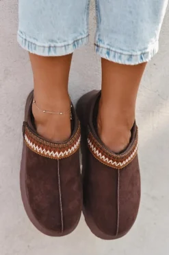 Damskie Boto Śniegowce Damskie Niskie Z Ruchomym Paskiem I Haftem Na Platformie Czekoladowe Lyrisse