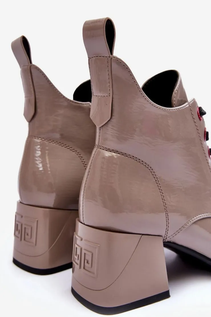 Damskie buty S.Barski Botki Sznurowane|Botki Na Słupku*Niskie Lakierowane Botki Sznurowane S.Barski MR870-66 Ciemnobeżowe