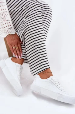 Big Star Shoes Buty Sportowe Big Star|Sneakersy Damskie*Niskie Sneakersy Z Eko Skóry Big Star RR274303 Białe