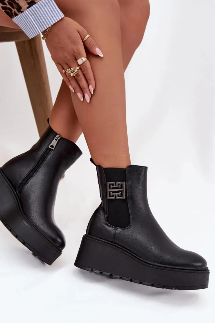 Damskie Buty damskie Vinceza Ocieplane Botki Damskie Na Koturnie Z Ozdobnym Detalem Vinceza 58551 Czarne