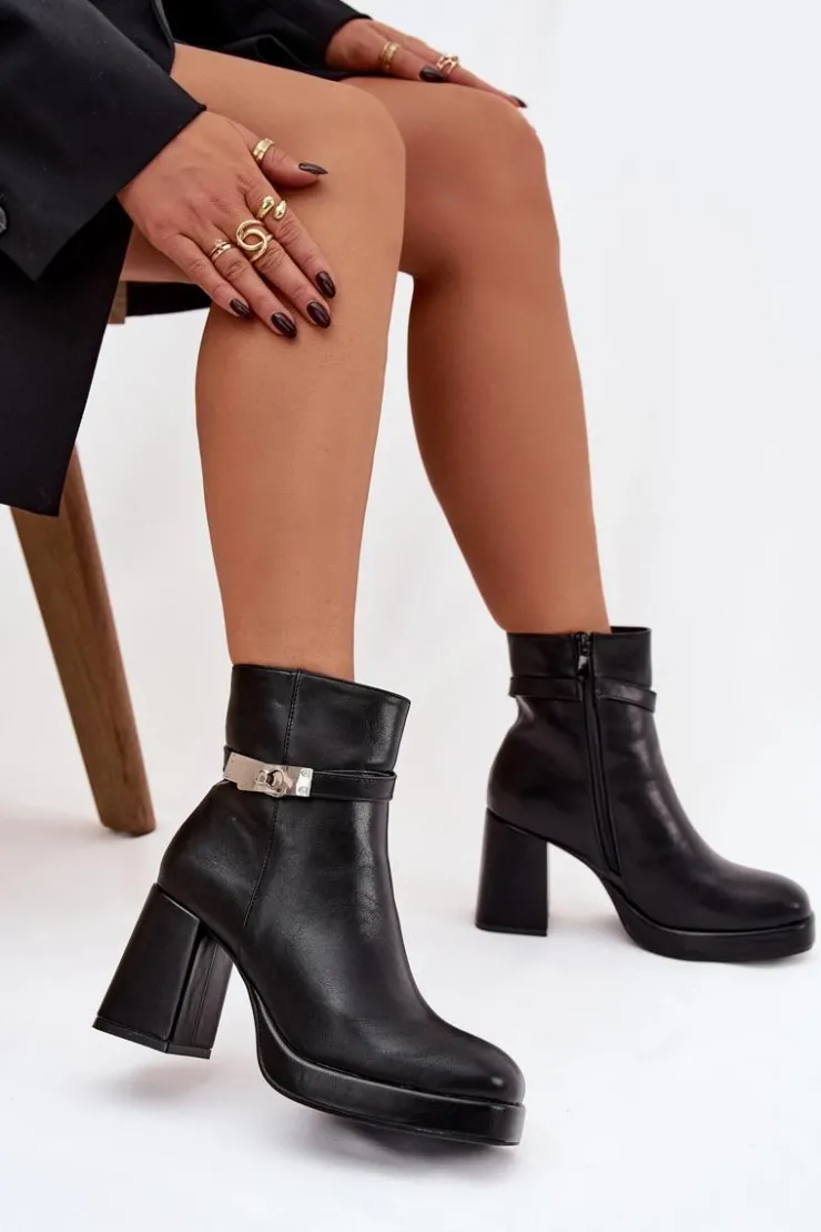 Boto Ocieplane Botki Damskie Na Słupku Z Ozdobnym Paskiem Czarne Giordina