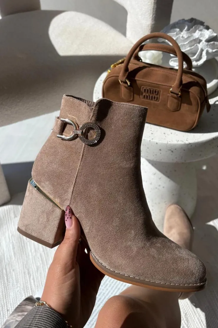 Damskie Boto Ocieplane Botki Damskie Ze Złotymi Detalami Na Słupku Beżowe Dorisse