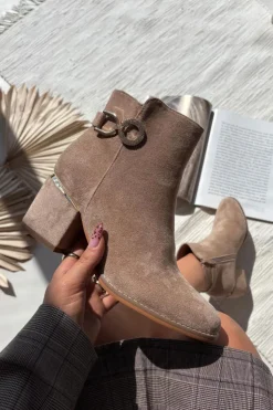 Damskie Boto Ocieplane Botki Damskie Ze Złotymi Detalami Na Słupku Beżowe Dorisse