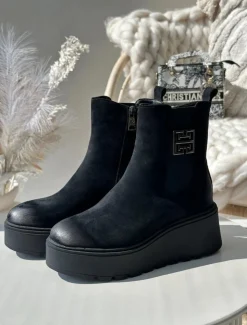 Buty damskie Vinceza Botki Na Koturnie|Czarne Botki*Ocieplane Botki Sztyblety Damskie Na Koturnie I Platformie Z Eko Zamszu Czarne Vinceza 58339