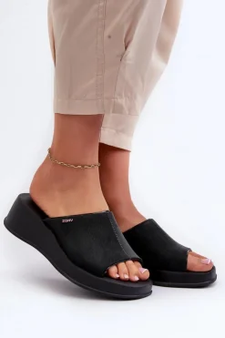 New ZAXY Pachnące Klapki Damskie Na Koturnie LL285084 Czarne Czarny