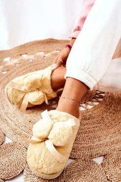 Damskie Boto Papcie Futrzane Z Pomponami Żółte Pamppy