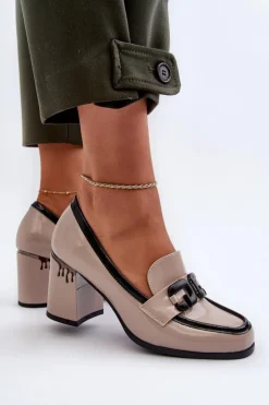 Clearance Damskie buty S.Barski Półbuty Damskie Na Słupku Lakierowane Beżowe D&A MR38-973 Beżowy