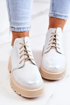 Boto Półbuty Na Masywnej Podeszwie Nicole 2701/005 Biało-Srebrne