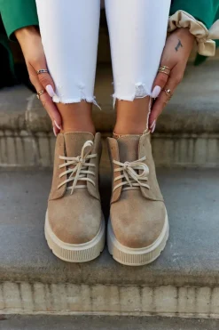 Damskie Boto Półbuty Na Masywnej Podeszwie Nicole 2701/060 Beżowe