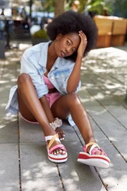 Big Star Shoes Sandały Big Star|Sandały Na Koturnie*Piankowe Sandały Na Koturnie Big Star HH274A083 Różowe