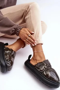 Big Star Shoes Połyskujące Kapcie Damskie Czarne Big Star MM274130 Czarny