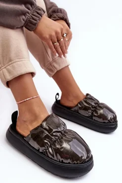 Big Star Shoes Połyskujące Kapcie Damskie Czarne Big Star MM274130 Czarny