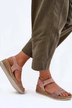 Damskie INBLU Sandały Damskie Na Koturnie RV000014 Różowe