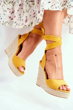 Boto Sandały Damskie Na Koturnie Wiązane Żółte Belleza