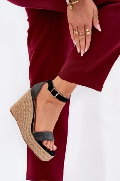 New Boto Sandały Damskie Na Koturnie Z Plecionką Czarne Adelio Czarny