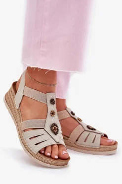 Damskie INBLU Sandały Damskie Na Koturnie Z Ozdobami RV000015 Jasnobeżowe